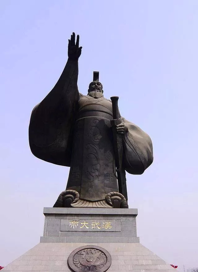 1543471753131802.jpg 640.webp (3).jpg