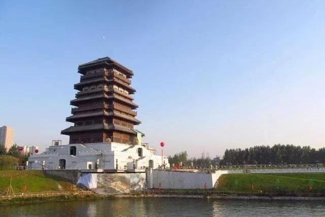 1543471832521932.jpg 640.webp (8).jpg