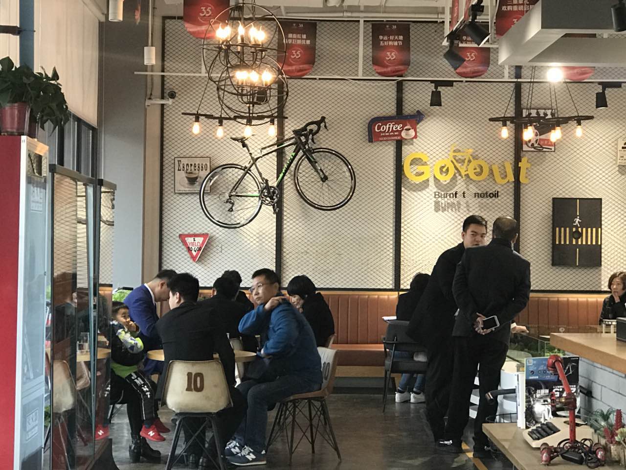 1544607924953928.jpg 296446415294669200.jpg